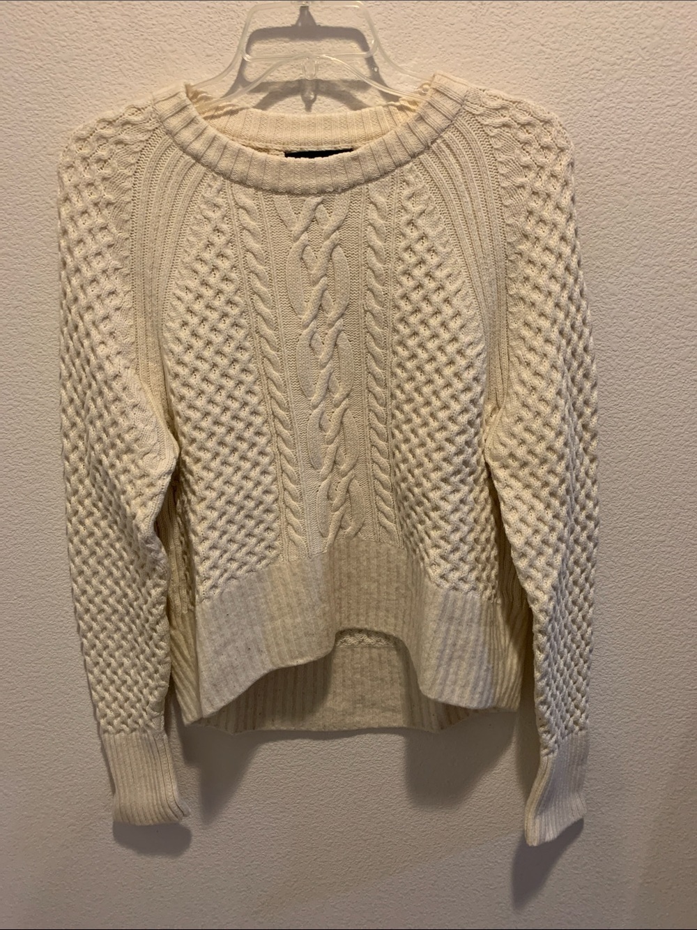 Banana Republic Cropped Cream Cable Knit Chunky Texture Sweater-Layering Small​​